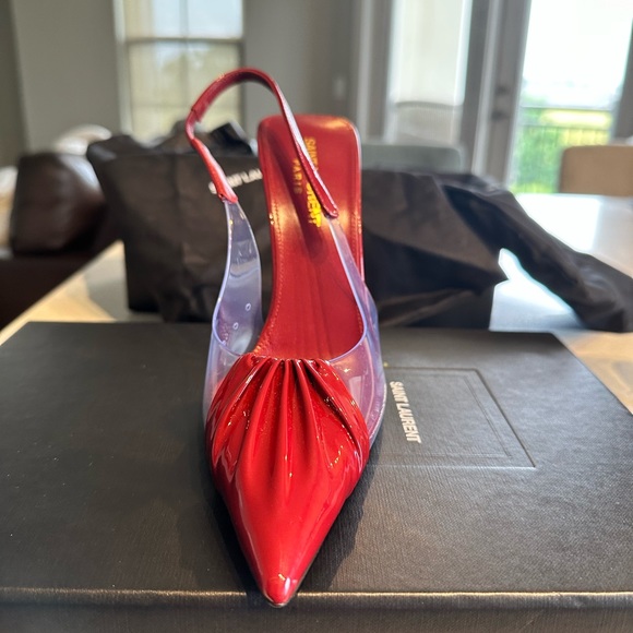 Used wore one time only in my house for an event. - Picture 7 of 14